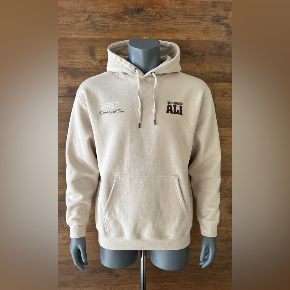 PALACE Beige Pullover Hoodie with Chest Graphics